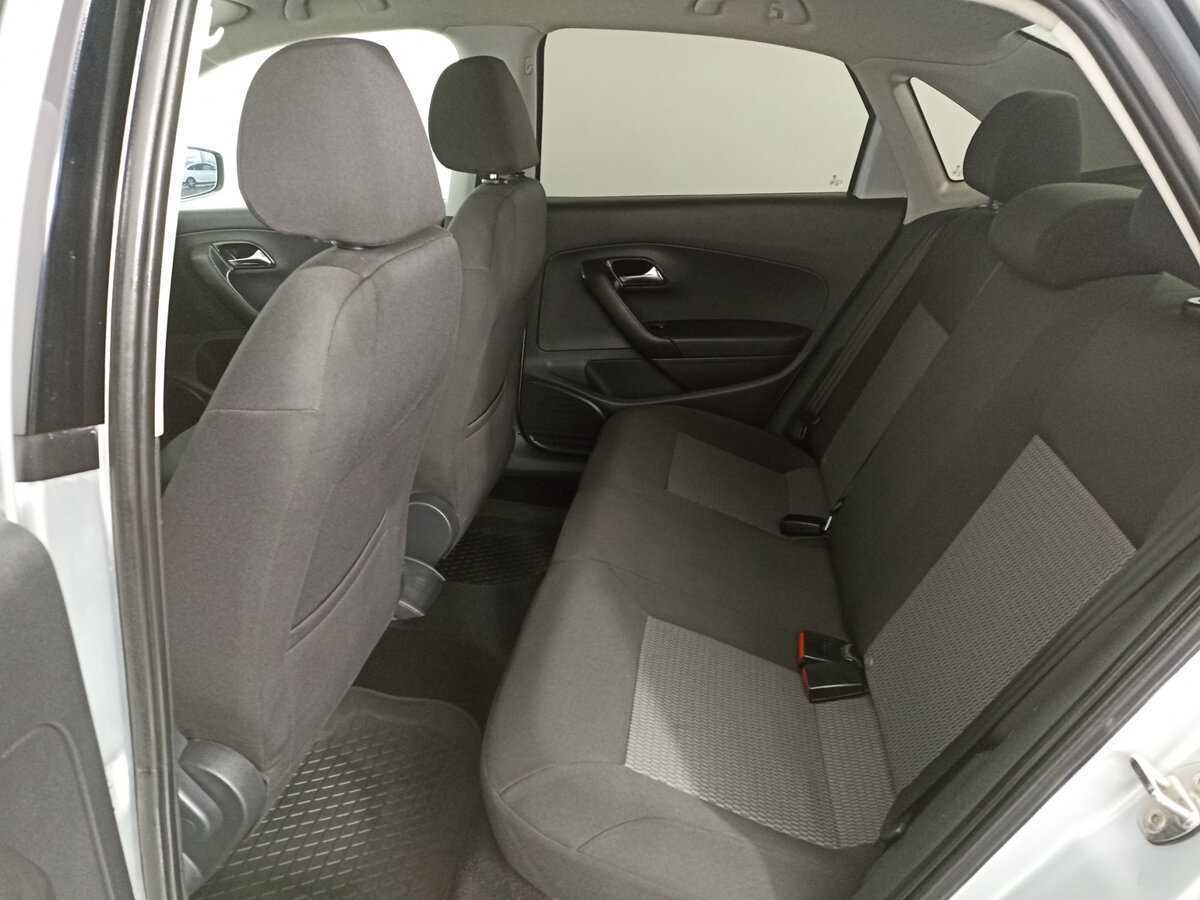 Фольксваген Поло б/у, 2014, Механическая. Фото: #9