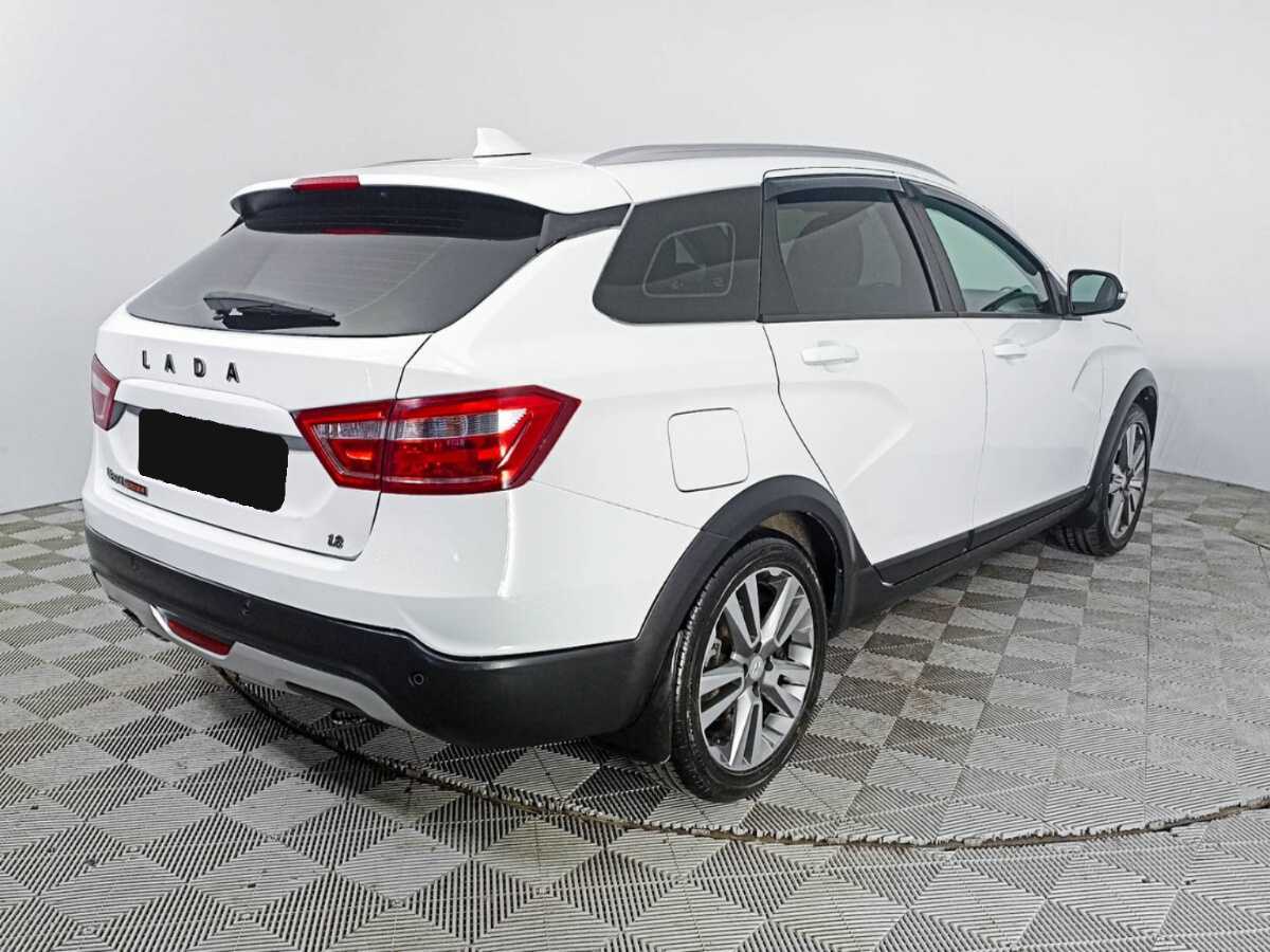 Лада (ВАЗ) Веста б/у, 2017, Механическая. Фото: #4