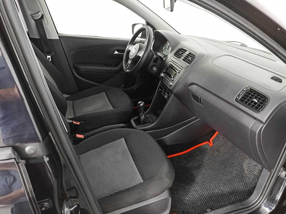 Фольксваген Поло б/у, 2012, Механическая. Фото: #8