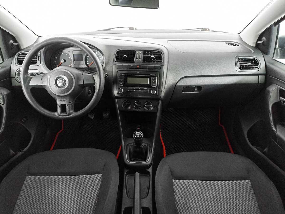 Фольксваген Поло б/у, 2012, Механическая. Фото: #11