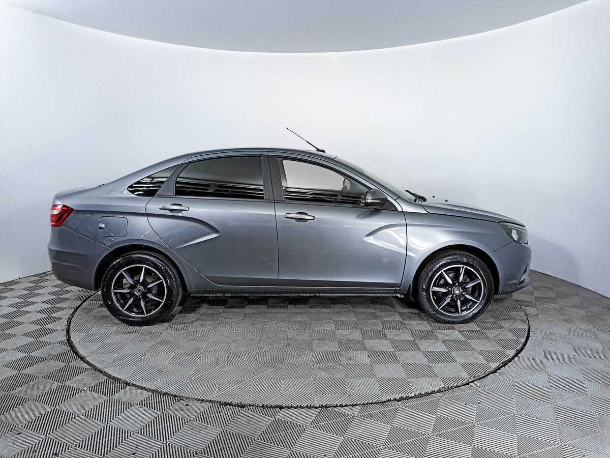 Лада (ВАЗ) Веста б/у, 2017, Механическая. Фото: #3