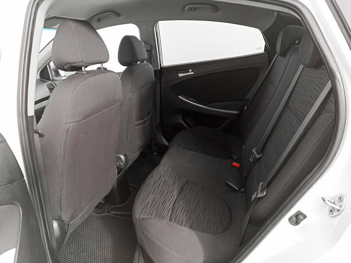 Хендай Солярис б/у, 2015, Механическая. Фото: #9