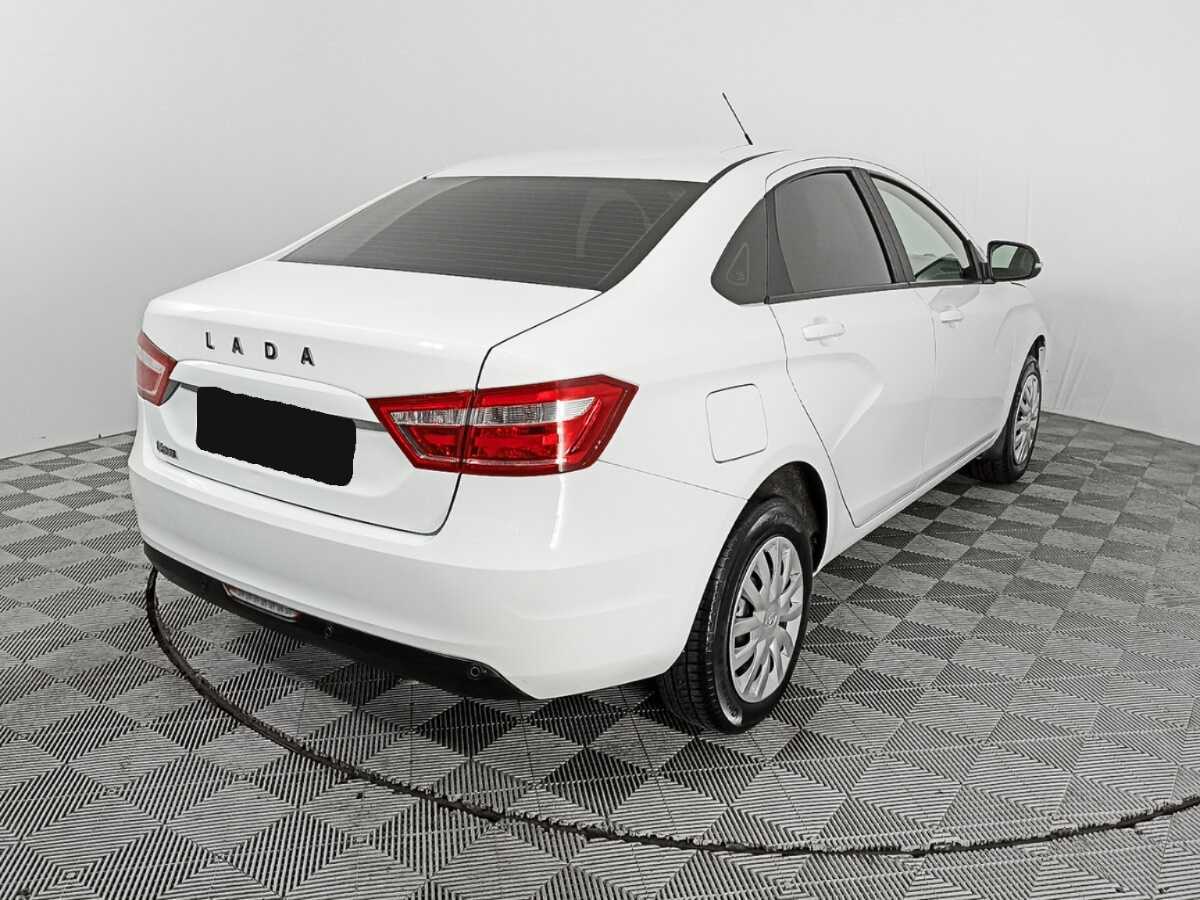 Лада (ВАЗ) Веста б/у, 2021, Механическая. Фото: #3