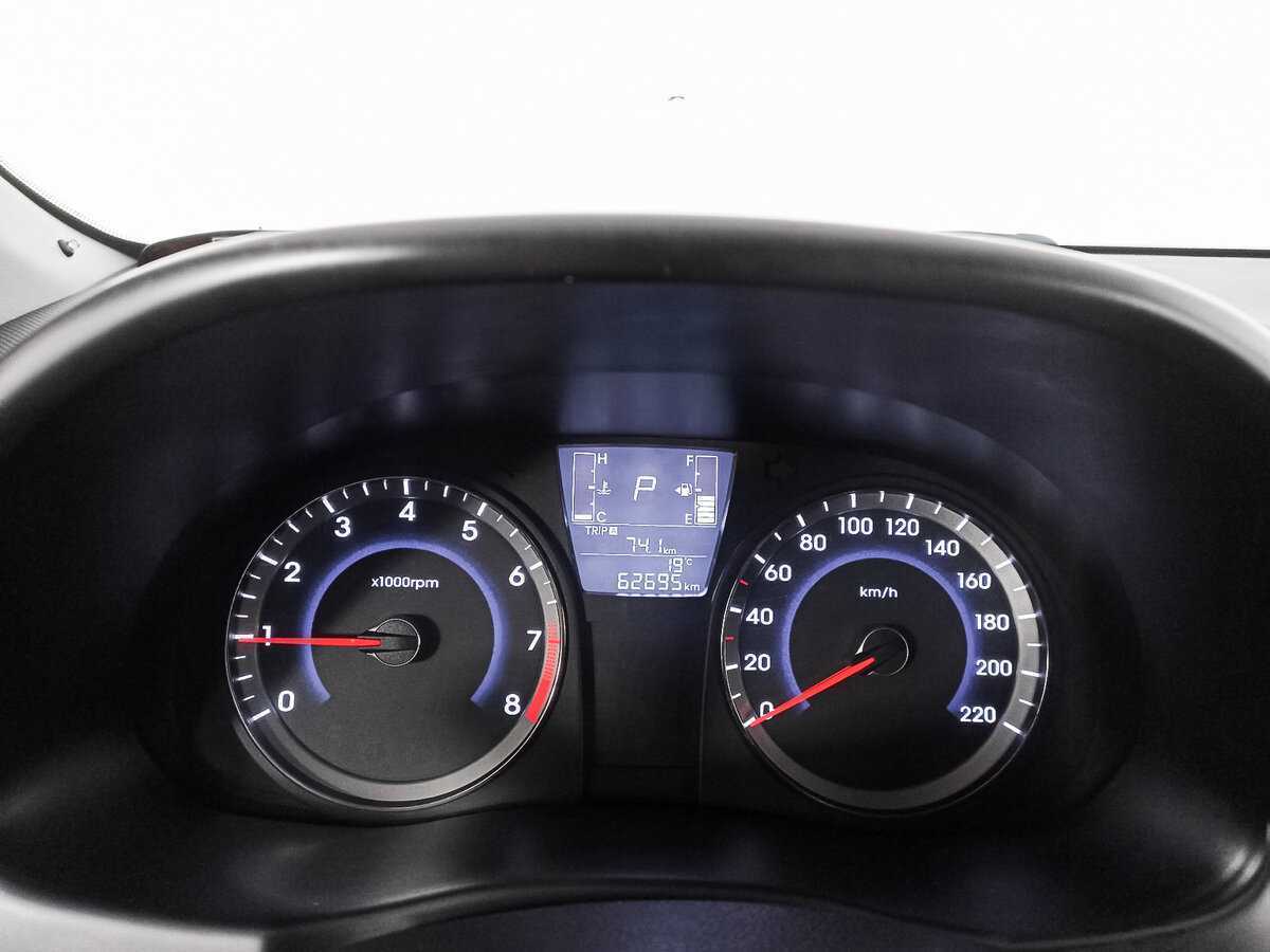 Хендай Солярис б/у, 2015, Автоматическая. Фото: #8