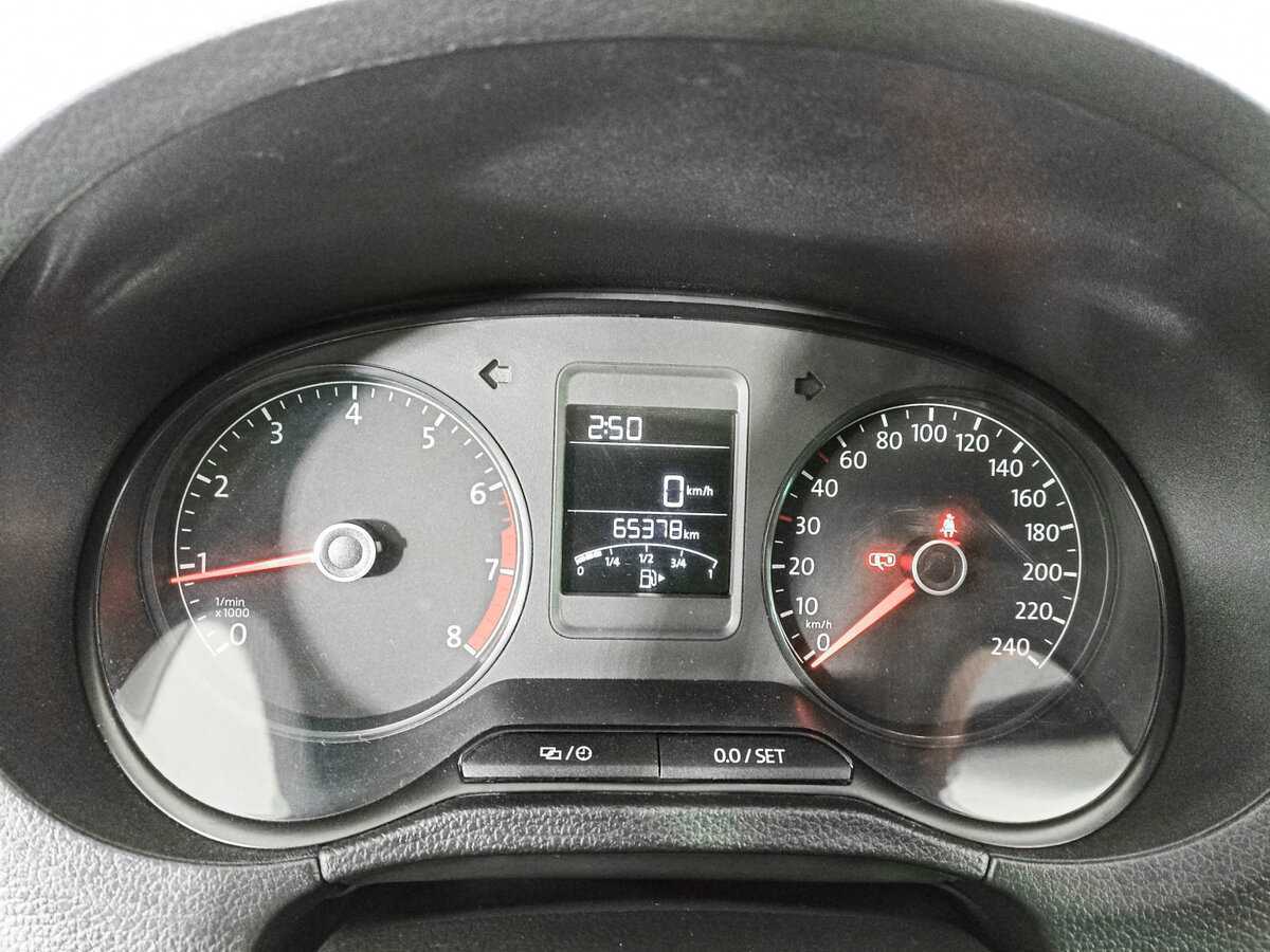 Фольксваген Поло б/у, 2018, Механическая. Фото: #10