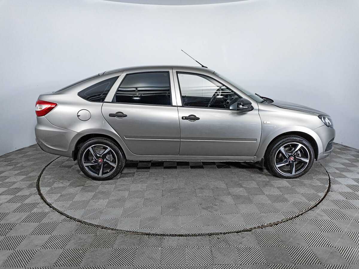 Лада (ВАЗ) Гранта б/у, 2019, Механическая. Фото: #3