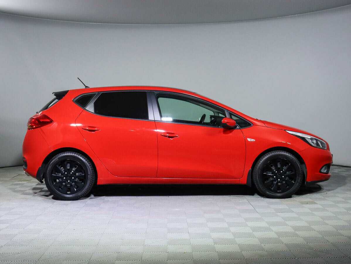 Киа Сид б/у, 2014, Автоматическая. Фото: #2