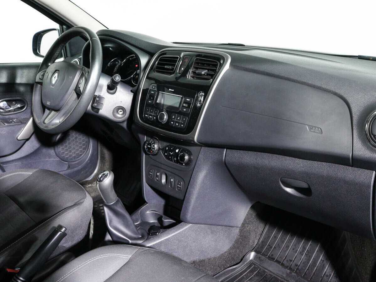 Рено Сандеро б/у, 2018, Механическая. Фото: #6