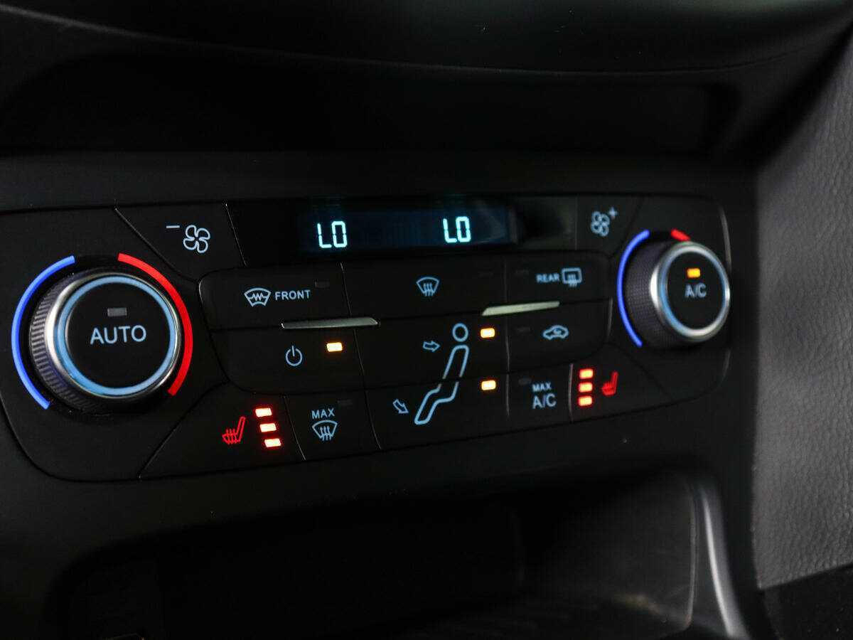 Форд Фокус б/у, 2018, Автоматическая. Фото: #15