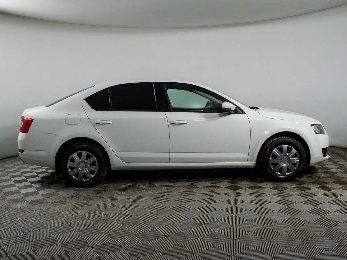 Шкода Октавия б/у, 2016, Автоматическая. Фото: #3