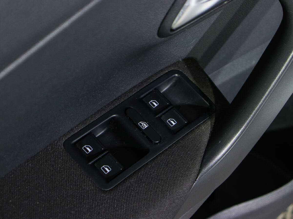 Фольксваген Поло б/у, 2017, Механическая. Фото: #13