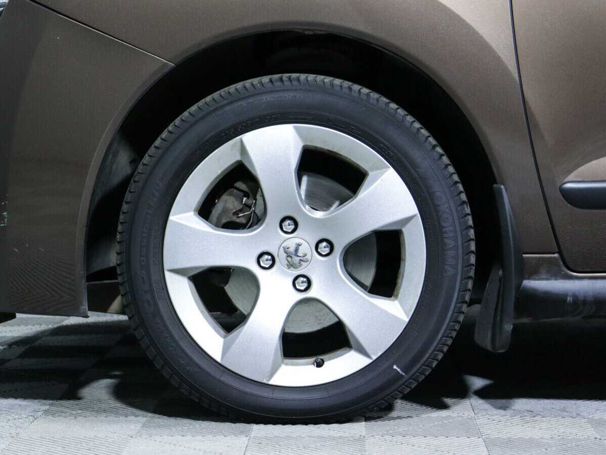 Пежо 3008 б/у, 2013, Автоматическая. Фото: #14