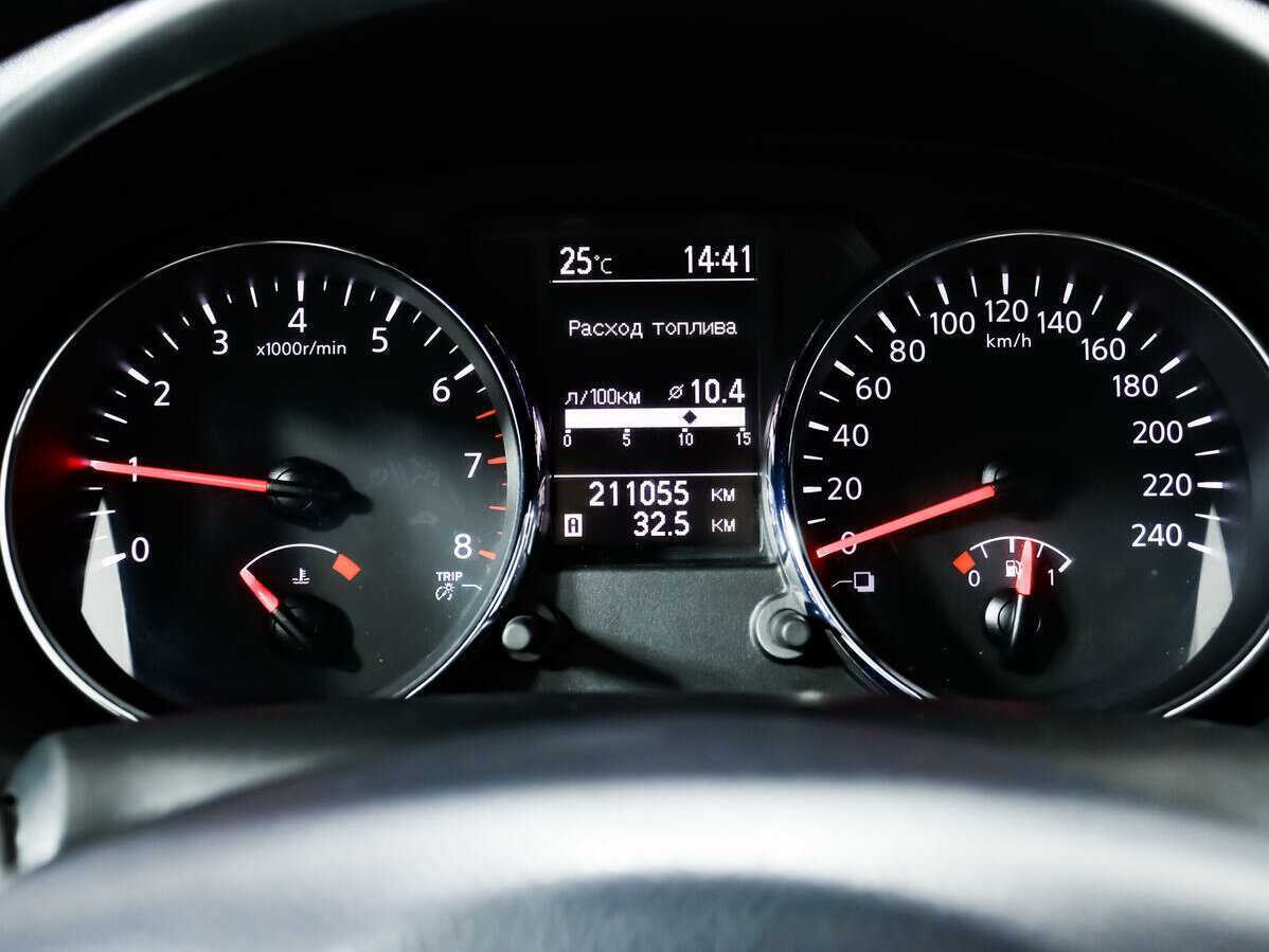 Ниссан Кашкай б/у, 2012, Механическая. Фото: #9