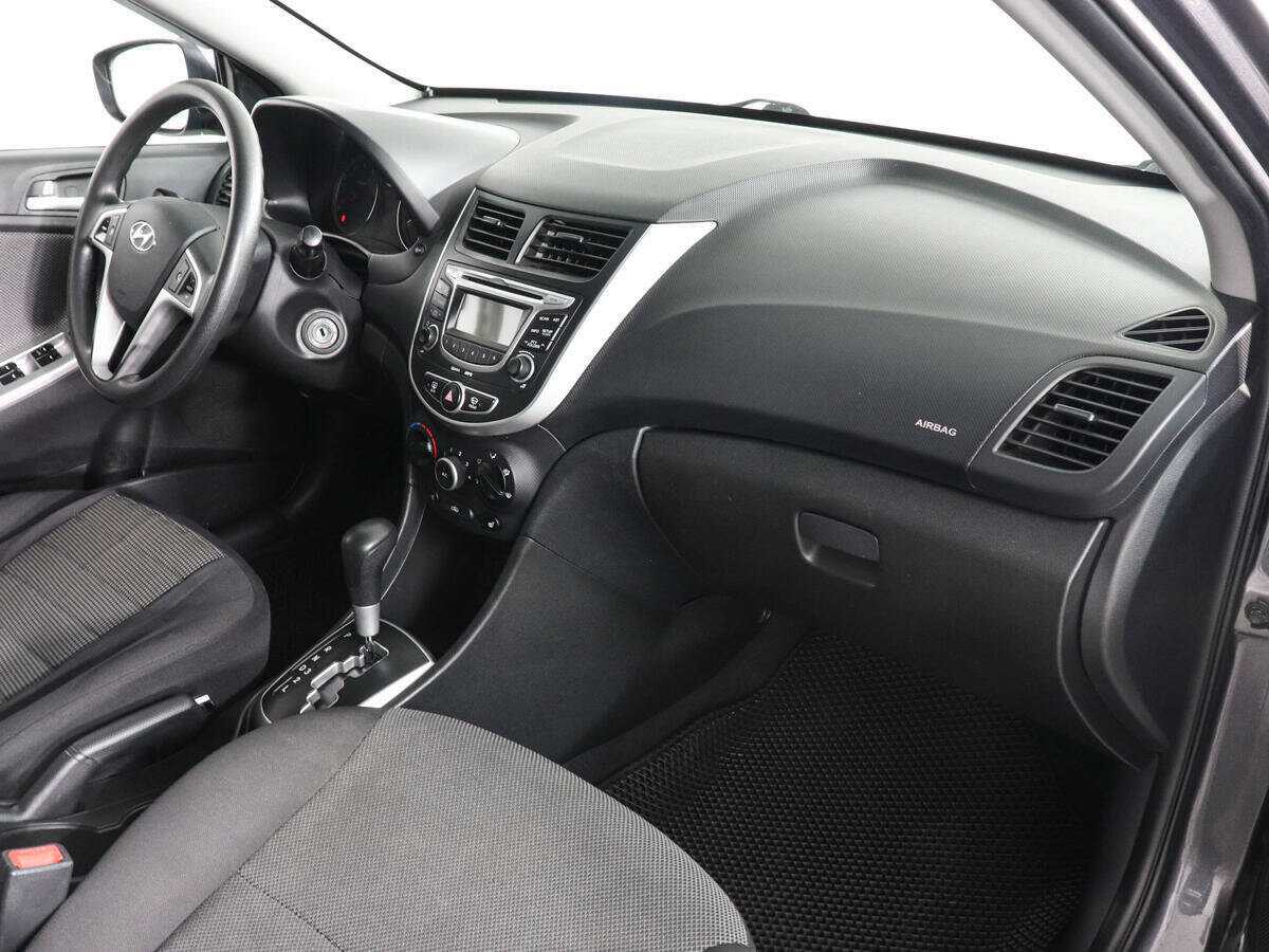 Хендай Солярис б/у, 2013, Автоматическая. Фото: #9