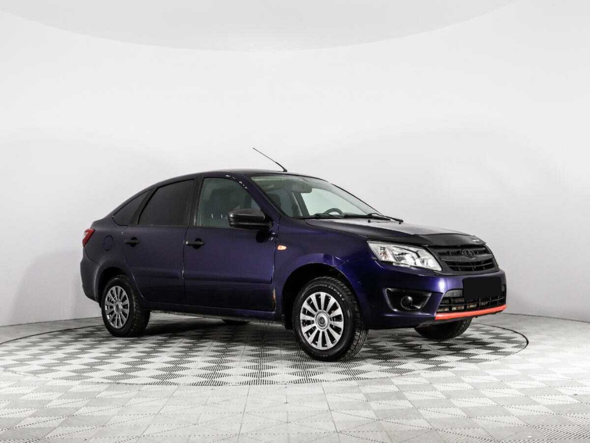 Лада (ВАЗ) Гранта б/у, 2015, Механическая. Фото: #2