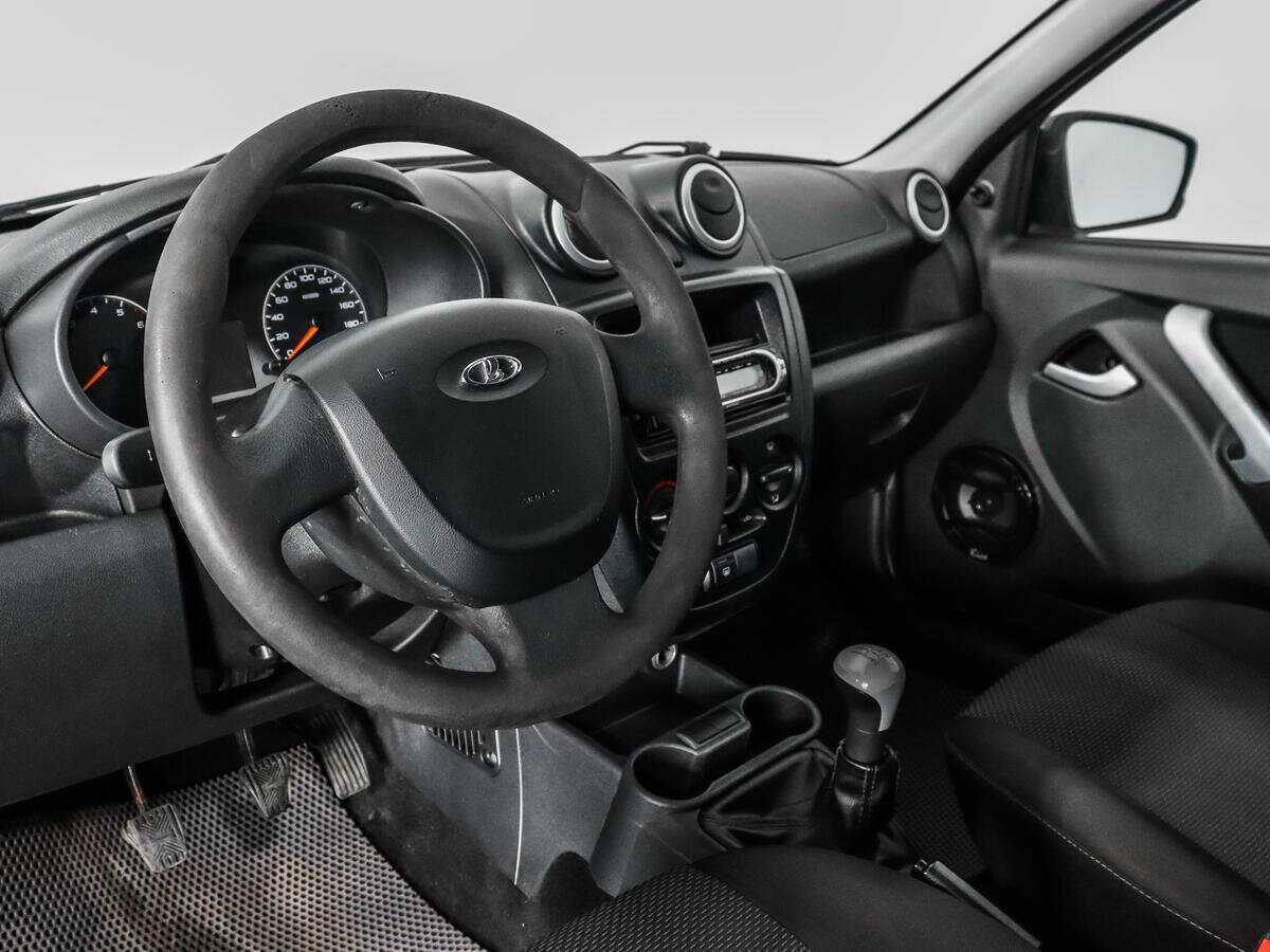 Лада (ВАЗ) Гранта б/у, 2015, Механическая. Фото: #8