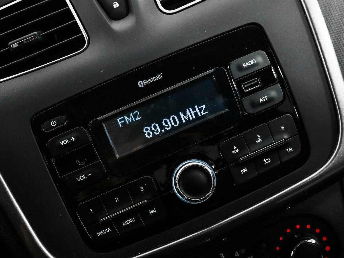 Рено Логан б/у, 2021, Автоматическая. Фото: #12