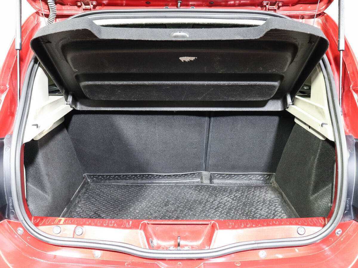 Рено Сандеро б/у, 2015, Механическая. Фото: #14