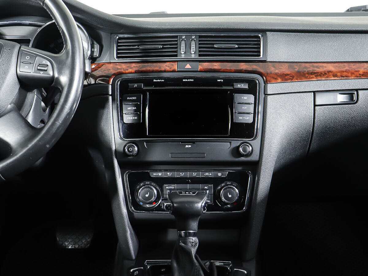 Шкода Суперб б/у, 2012, Роботизированная. Фото: #14