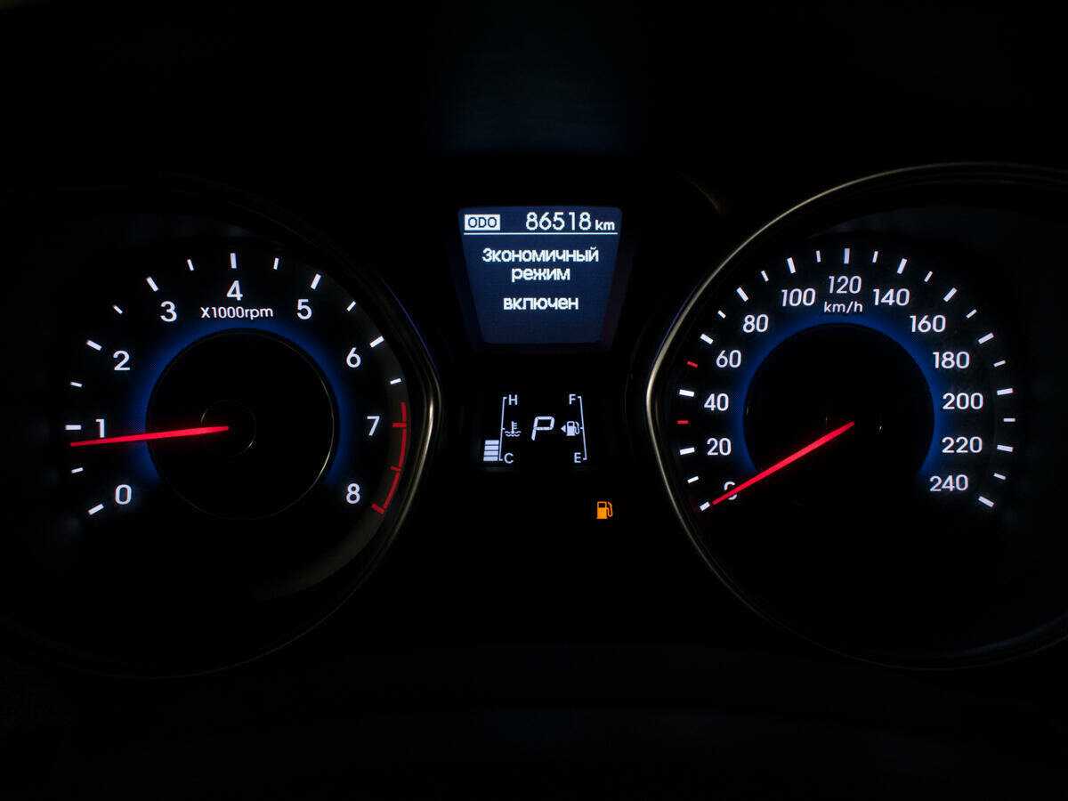 Хендай Елантра б/у, 2013, Автоматическая. Фото: #10