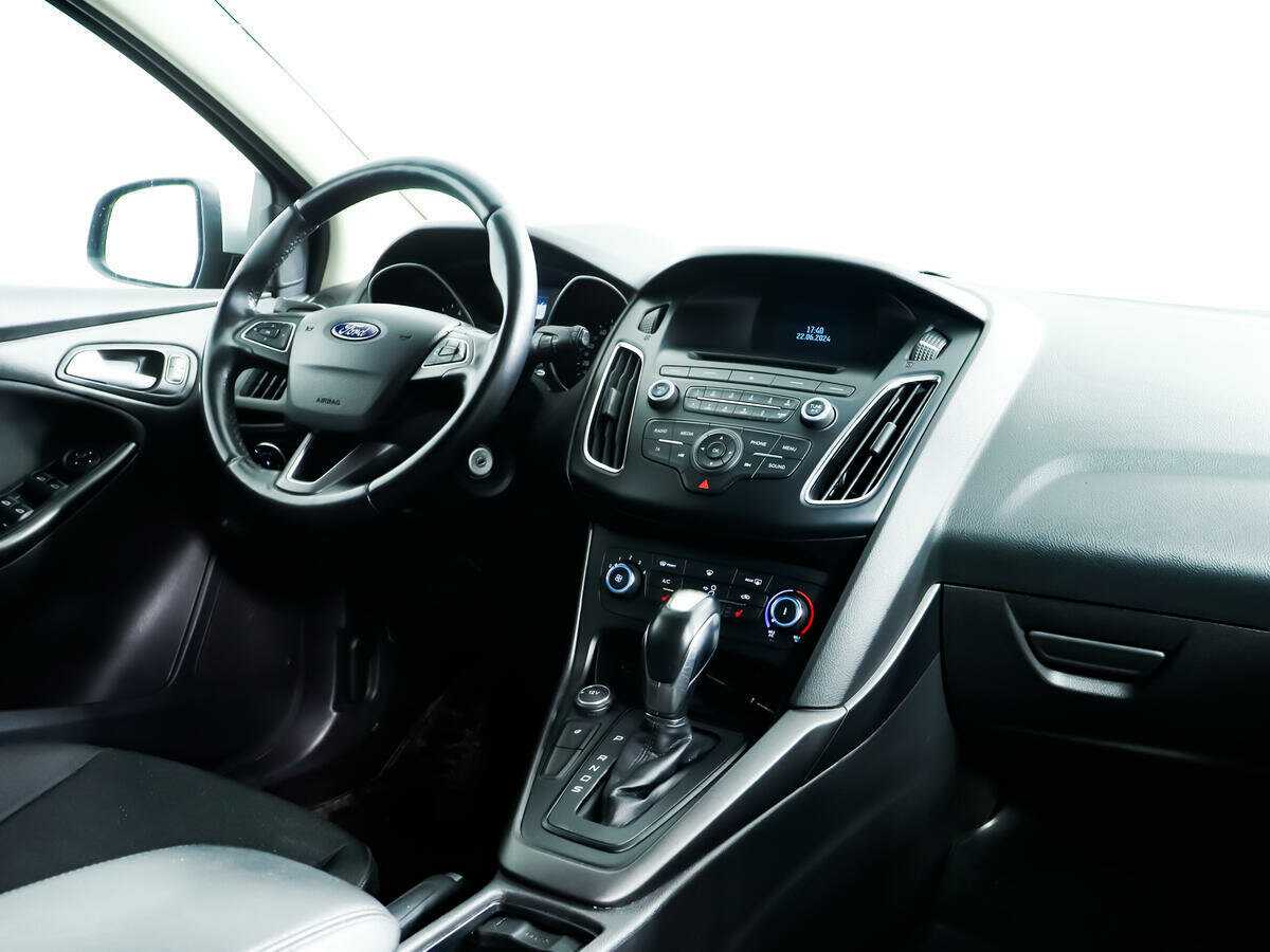 Форд Фокус б/у, 2017, Роботизированная. Фото: #8