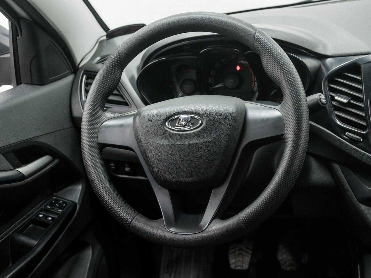 Лада (ВАЗ) Веста б/у, 2019, Механическая. Фото: #11