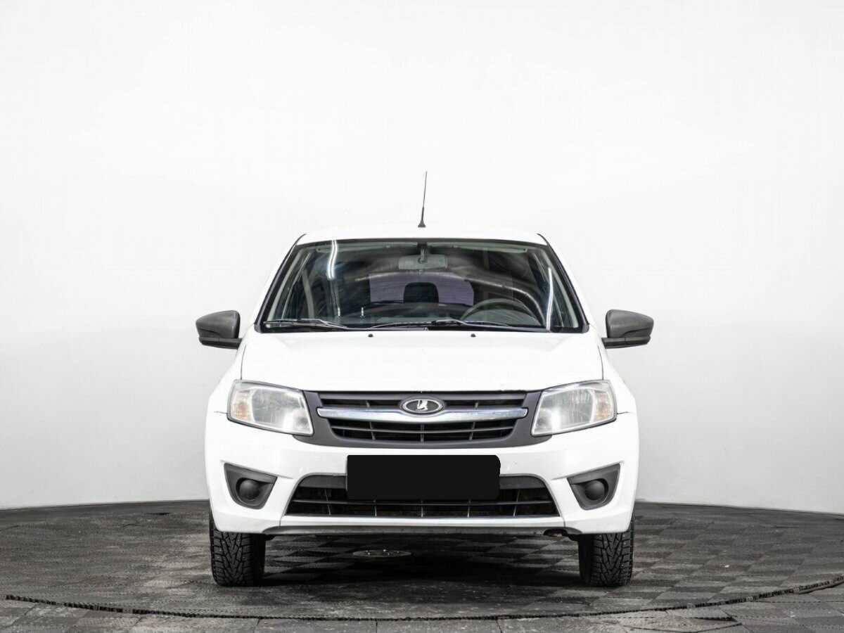 Лада (ВАЗ) Гранта б/у, 2014, Механическая. Фото: #1