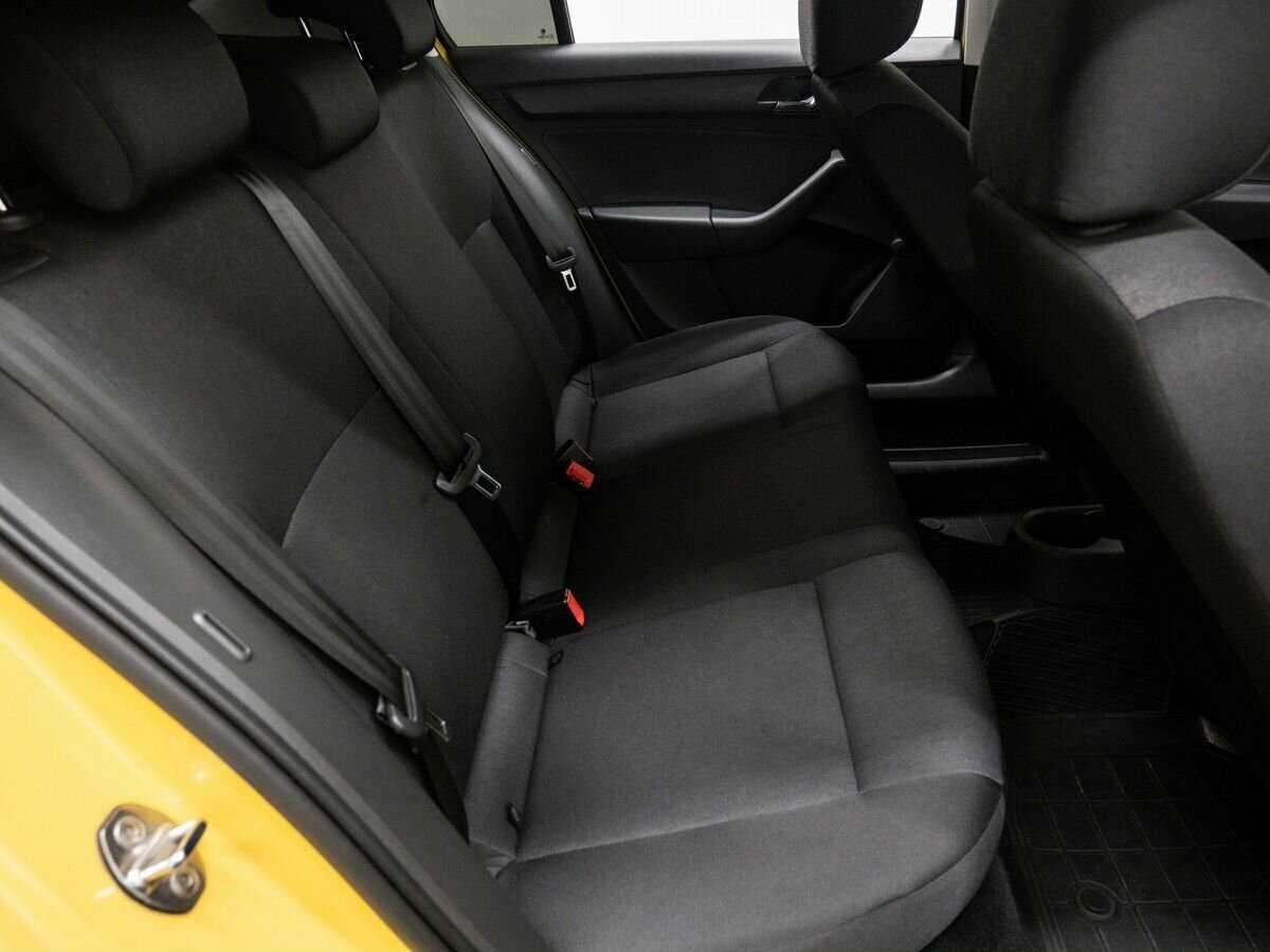 Шкода Рапид б/у, 2017, Механическая. Фото: #11