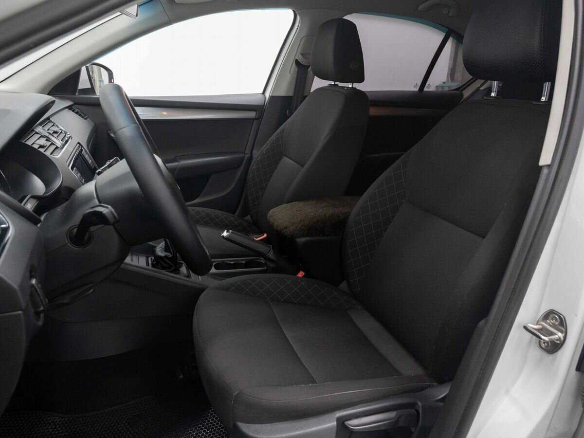 Шкода Октавия б/у, 2018, Механическая. Фото: #8