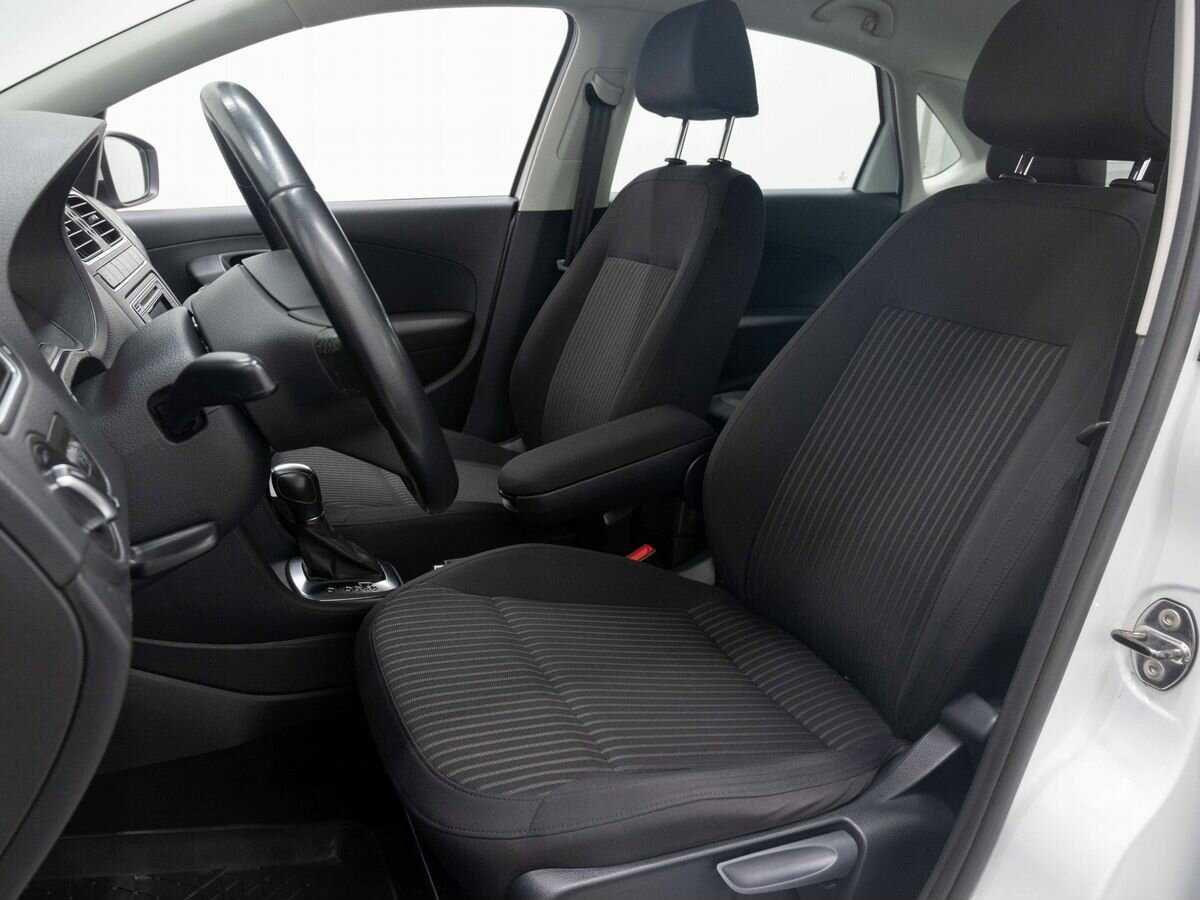 Фольксваген Поло б/у, 2014, Автоматическая. Фото: #8