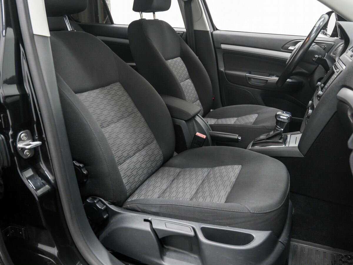 Шкода Октавия б/у, 2012, Роботизированная. Фото: #6