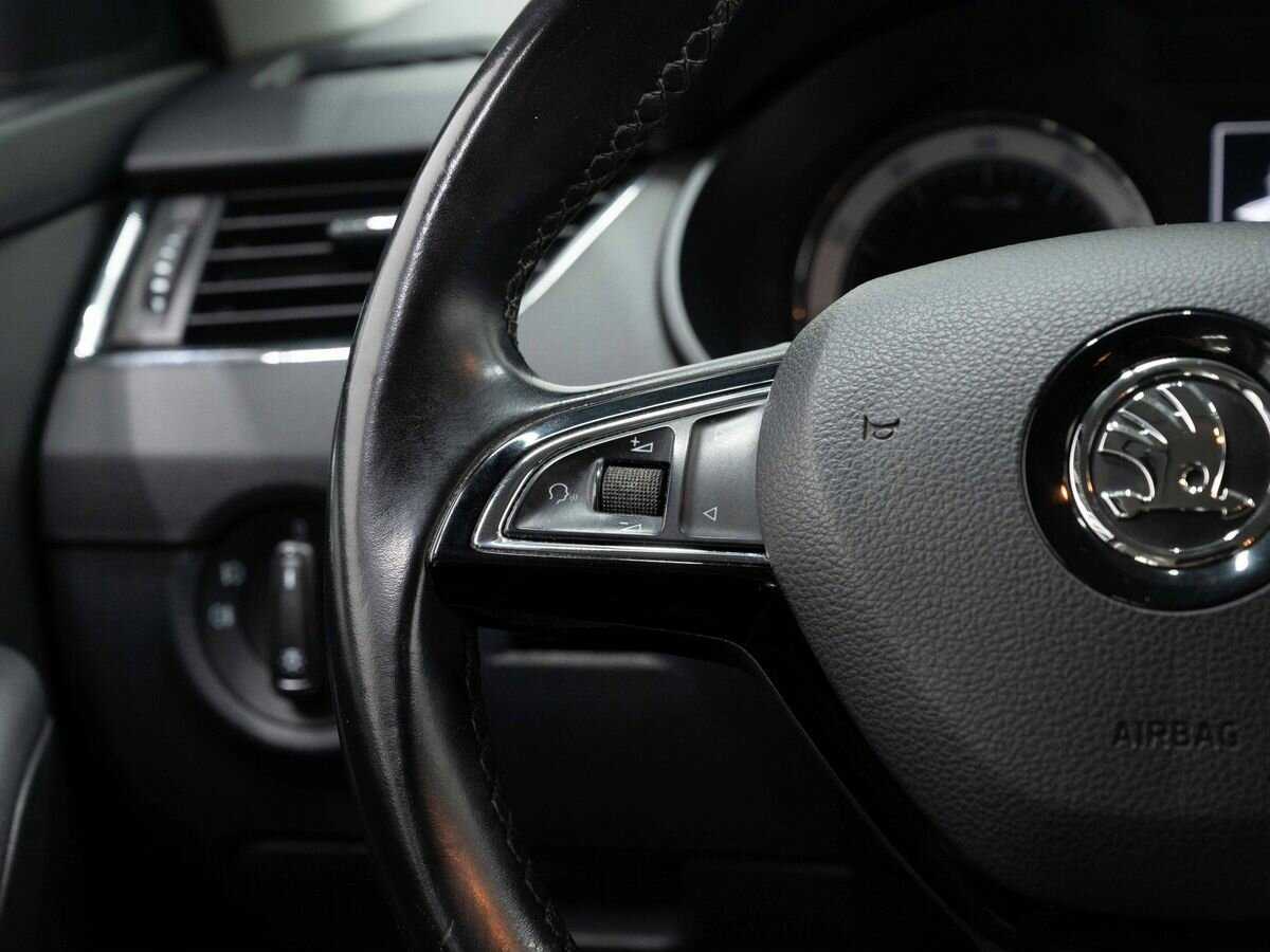 Шкода Октавия б/у, 2016, Роботизированная. Фото: #16