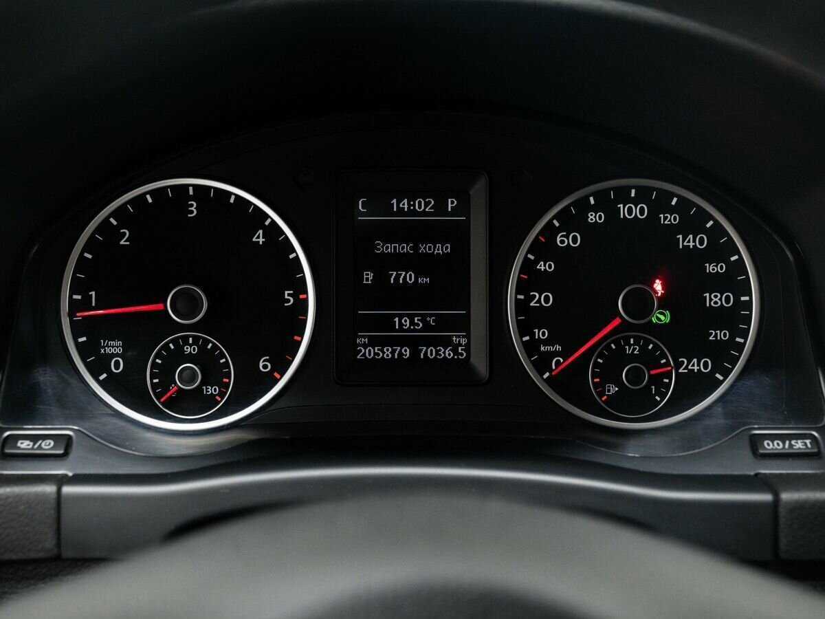 Фольксваген Тигуан б/у, 2013, Автоматическая. Фото: #21