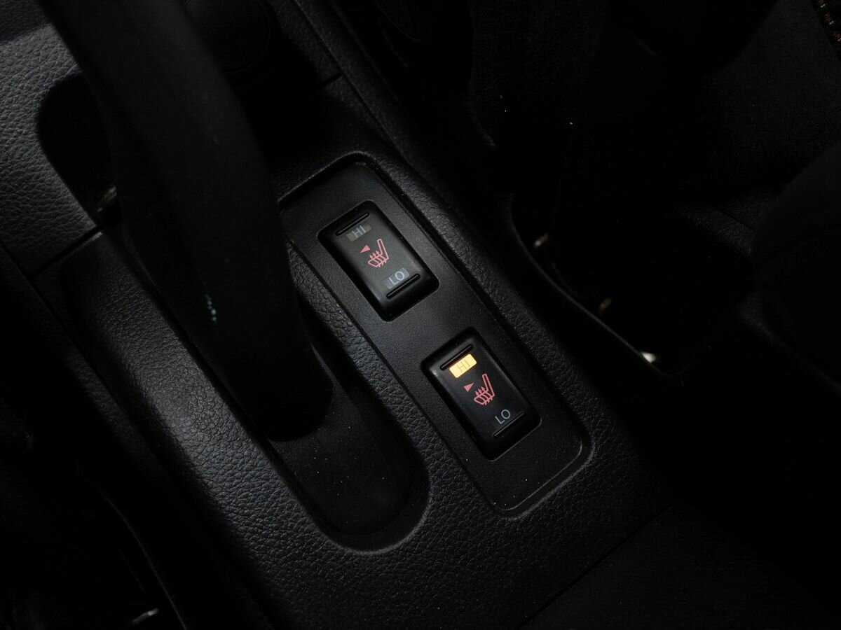 Ниссан Тиида б/у, 2012, Механическая. Фото: #18