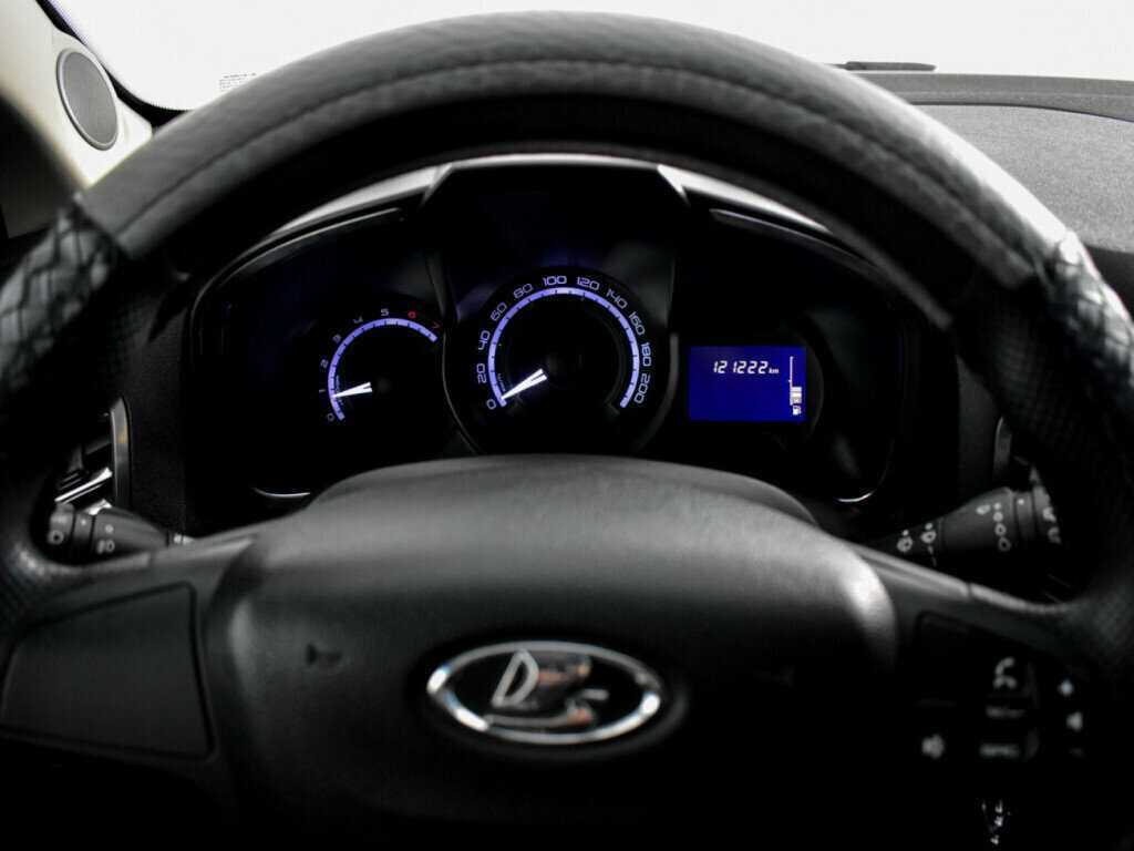 Лада (ВАЗ) ИКСРЭЙ б/у, 2016, Механическая. Фото: #13