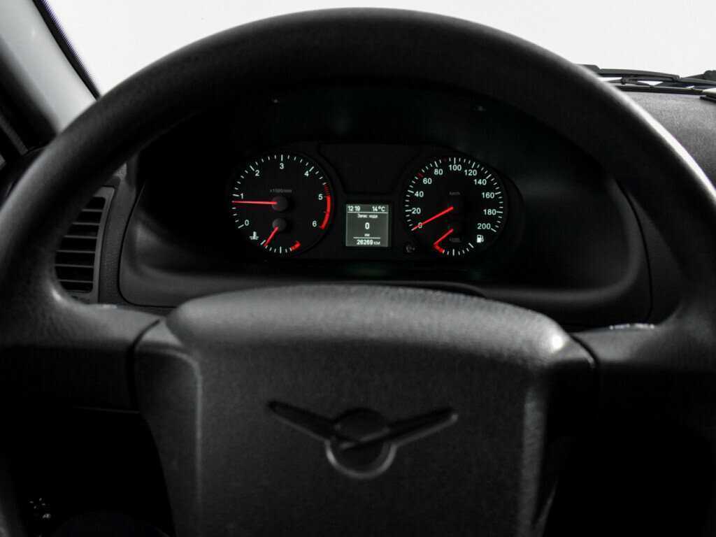 УАЗ Патриот б/у, 2015, Механическая. Фото: #15