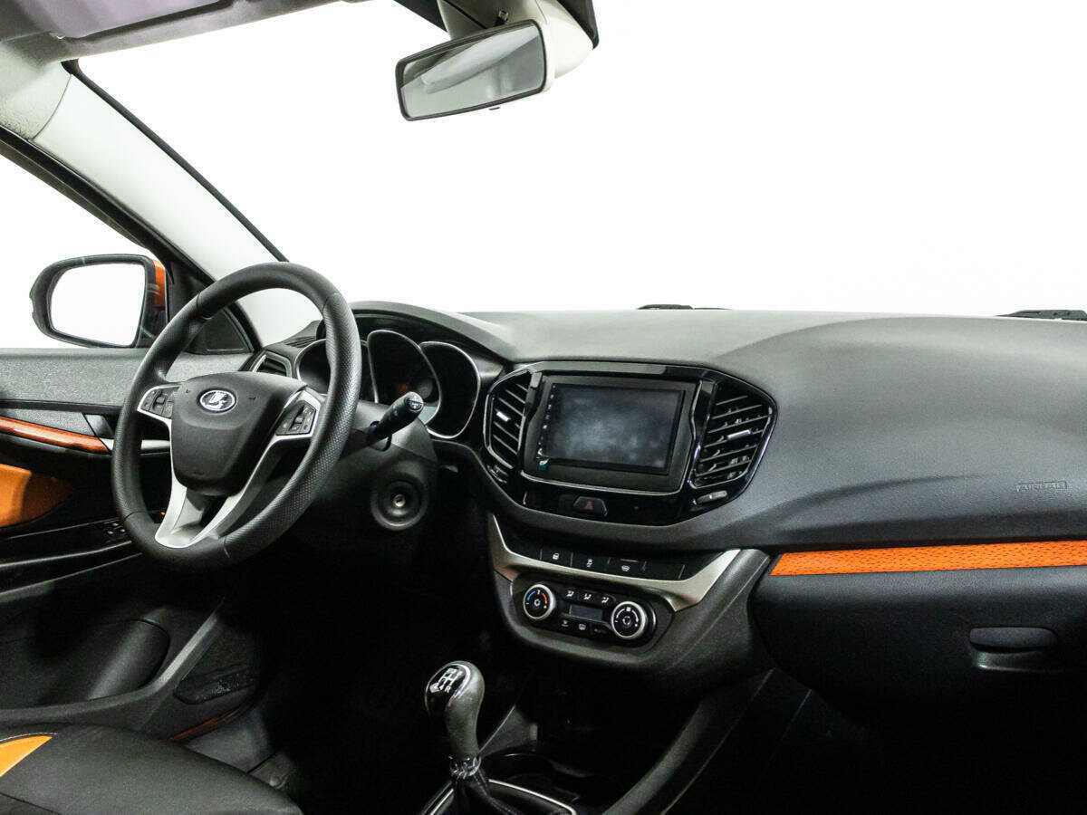 Лада (ВАЗ) Веста б/у, 2019, Механическая. Фото: #8