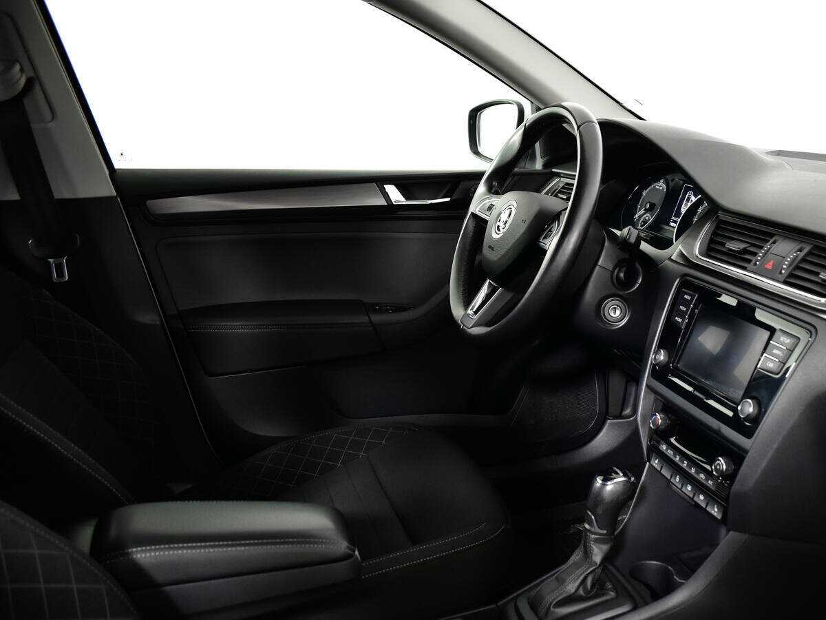 Шкода Рапид б/у, 2018, Роботизированная. Фото: #8