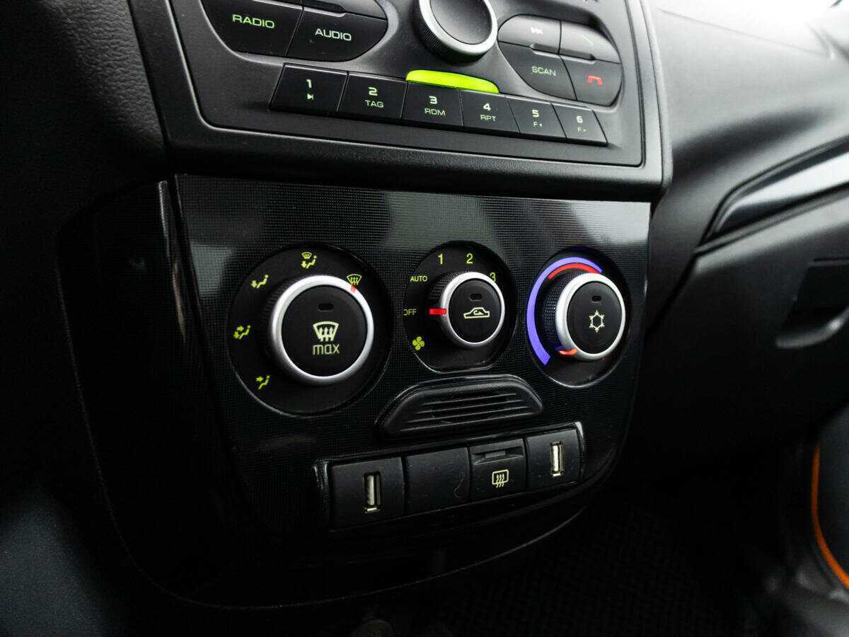 Лада (ВАЗ) Калина б/у, 2015, Механическая. Фото: #14