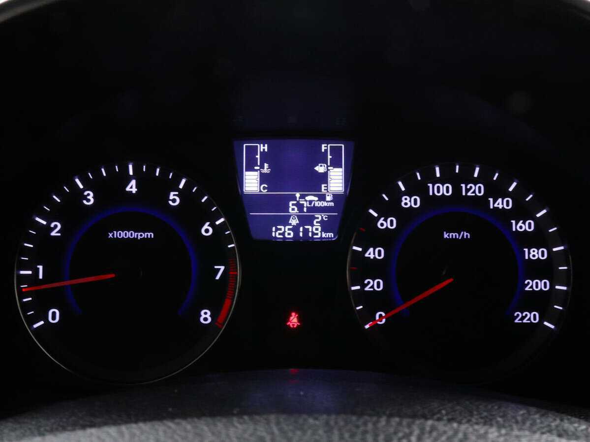 Хендай Солярис б/у, 2015, Механическая. Фото: #10