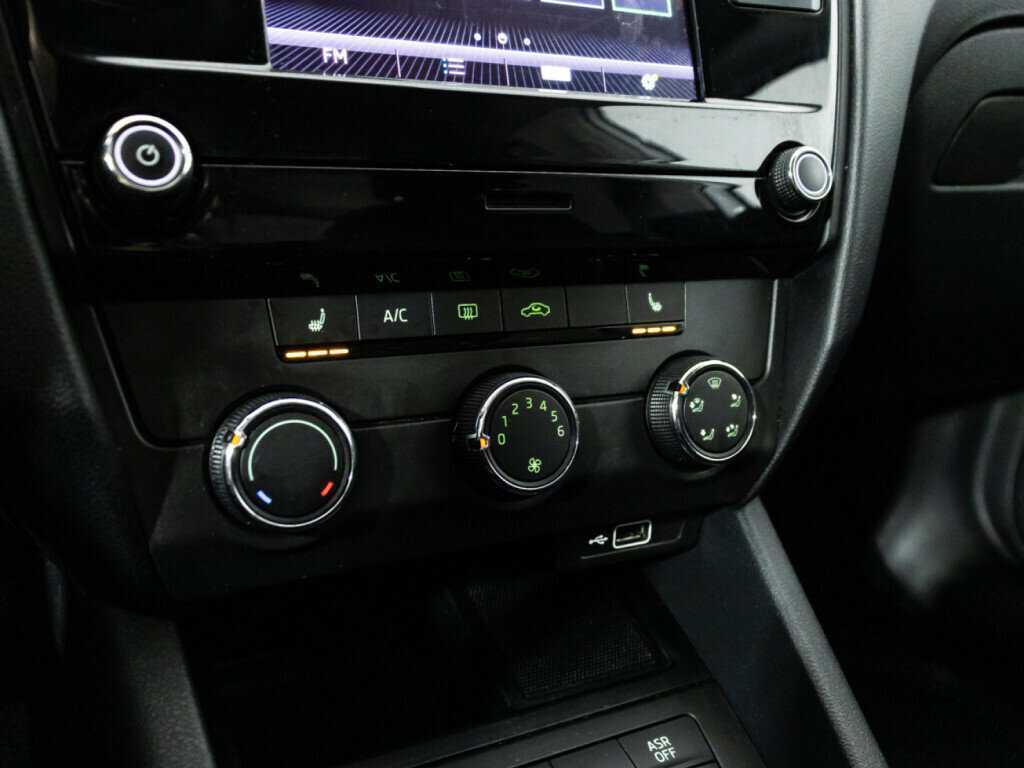 Шкода Октавия б/у, 2018, Механическая. Фото: #15