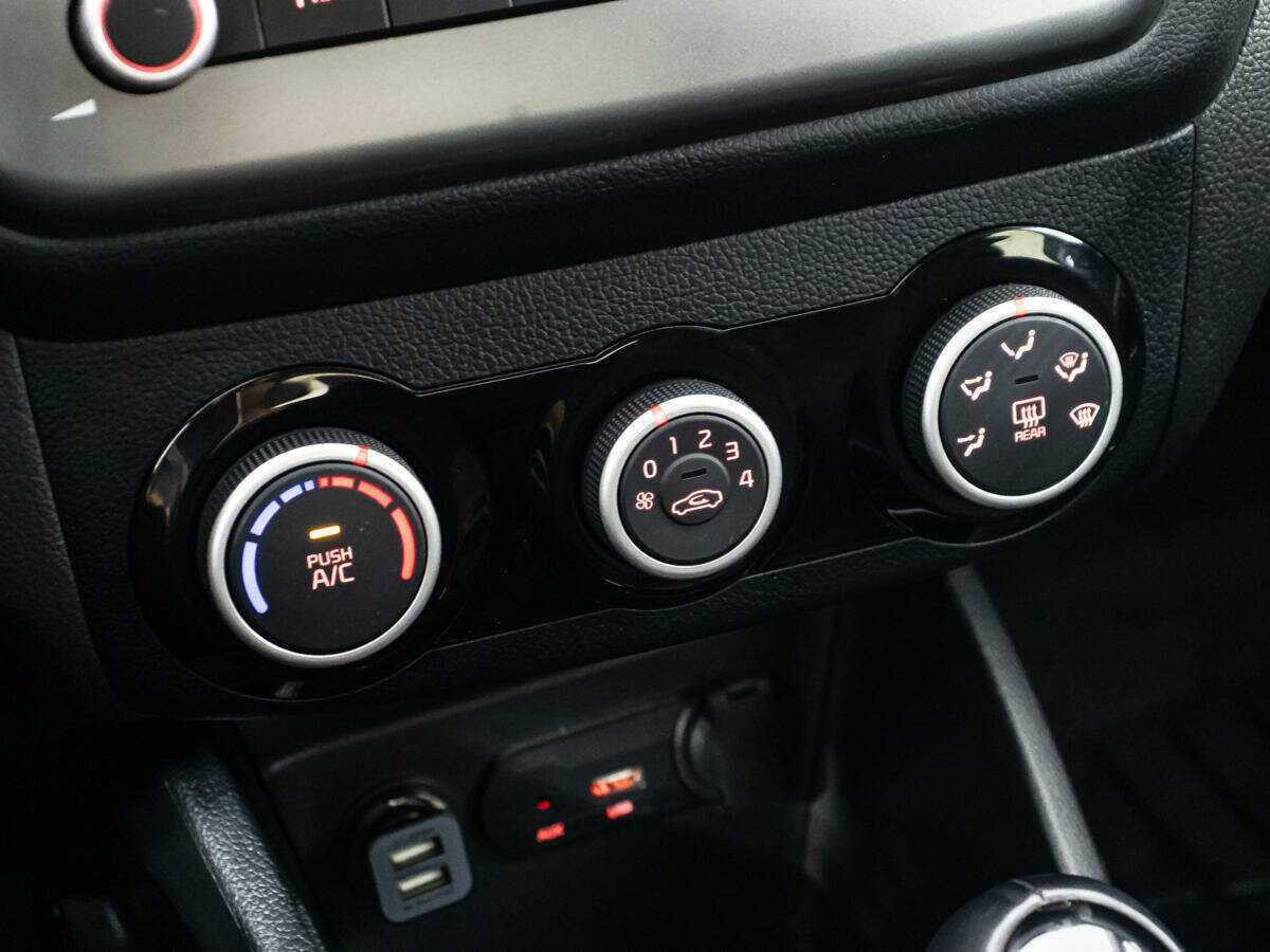 Киа Рио б/у, 2017, Автоматическая. Фото: #15