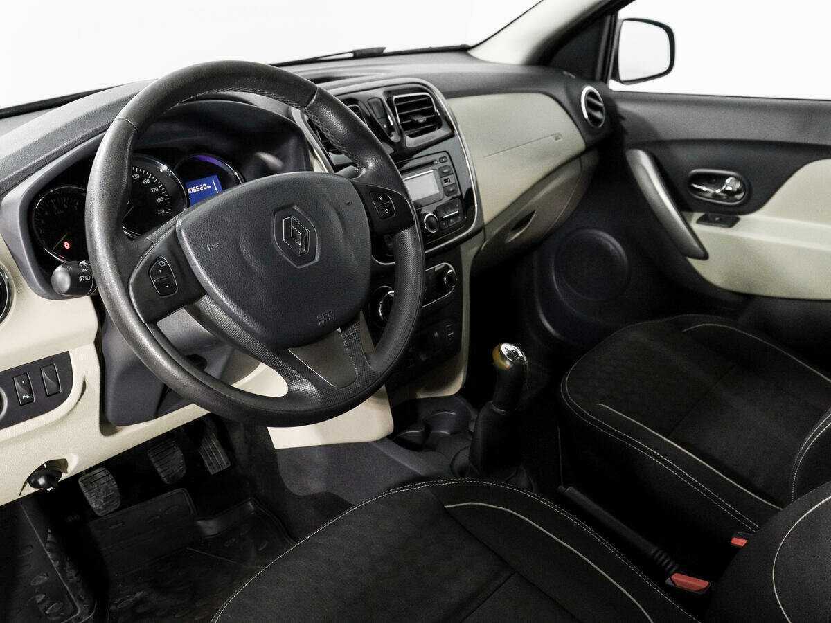Рено Логан б/у, 2016, Механическая. Фото: #8