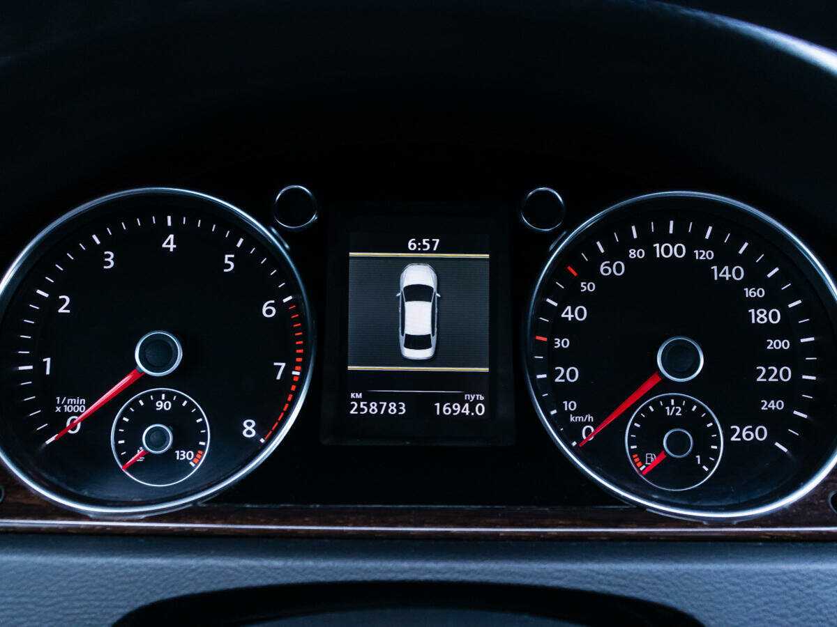 Фольксваген Пассат б/у, 2012, Роботизированная. Фото: #11