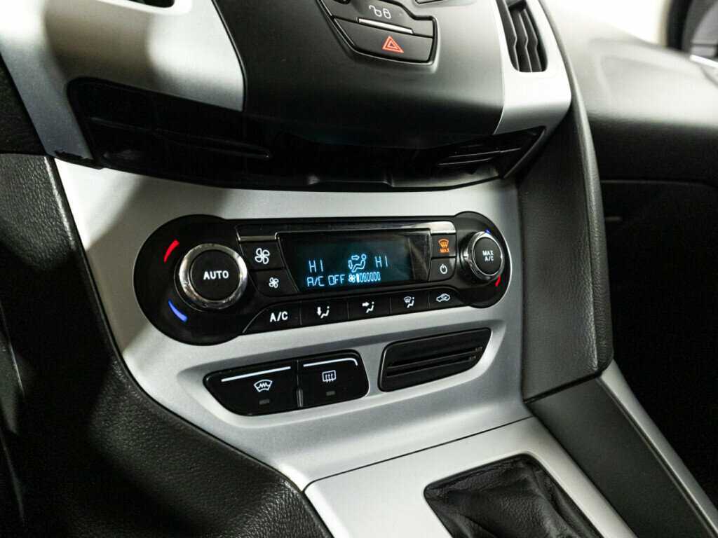 Форд Фокус б/у, 2014, Роботизированная. Фото: #14