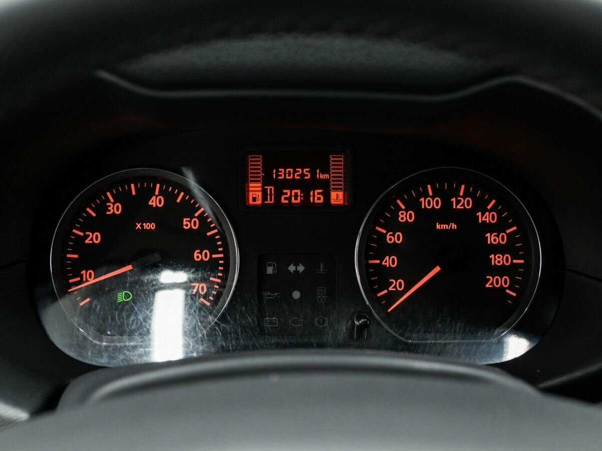 Ниссан Террано б/у, 2015, Автоматическая. Фото: #19