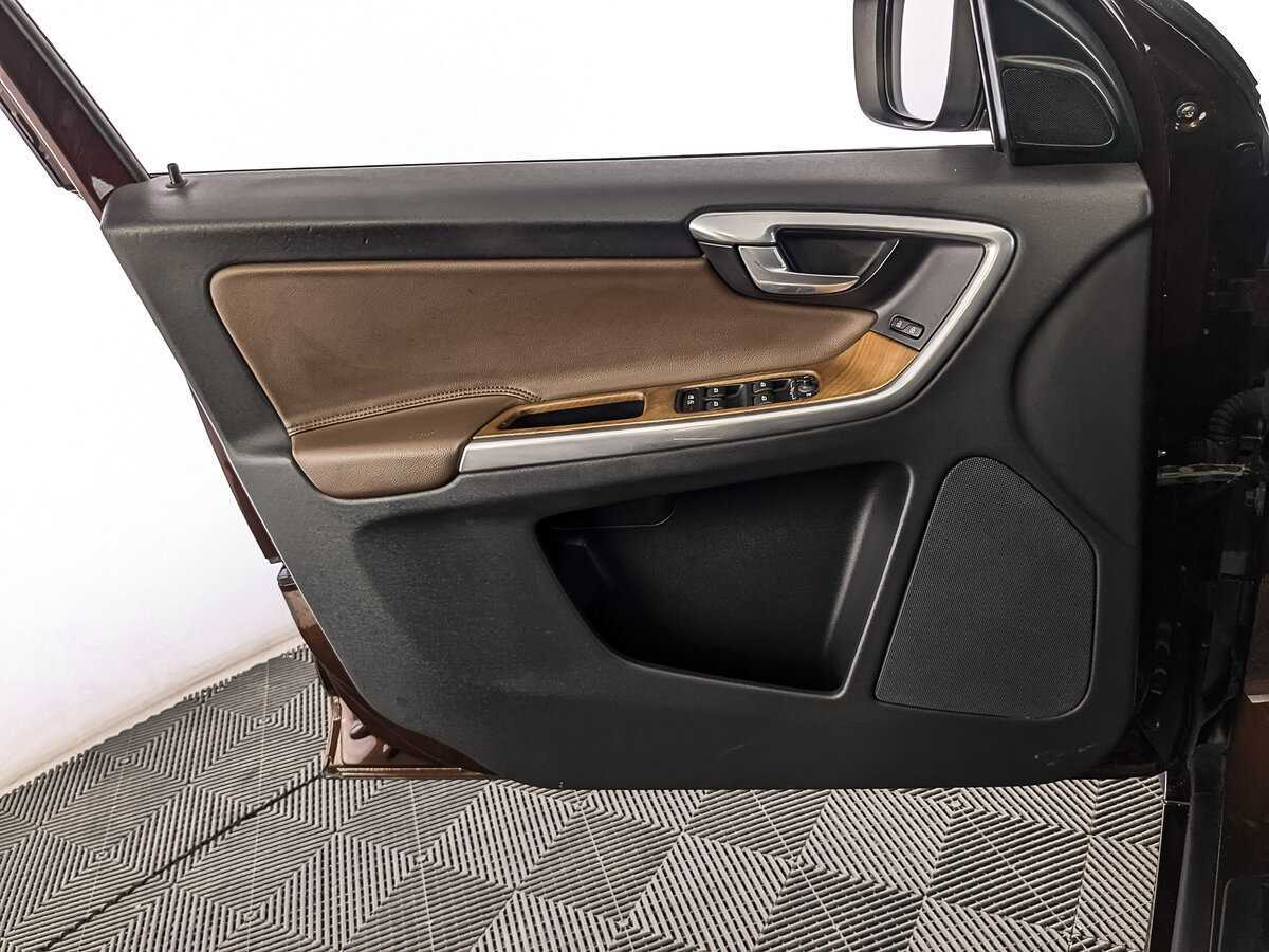 Вольво ИксЦ60 б/у, 2014, Автоматическая. Фото: #18