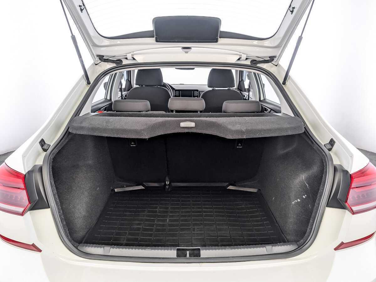 Фольксваген Поло б/у, 2021, Механическая. Фото: #9