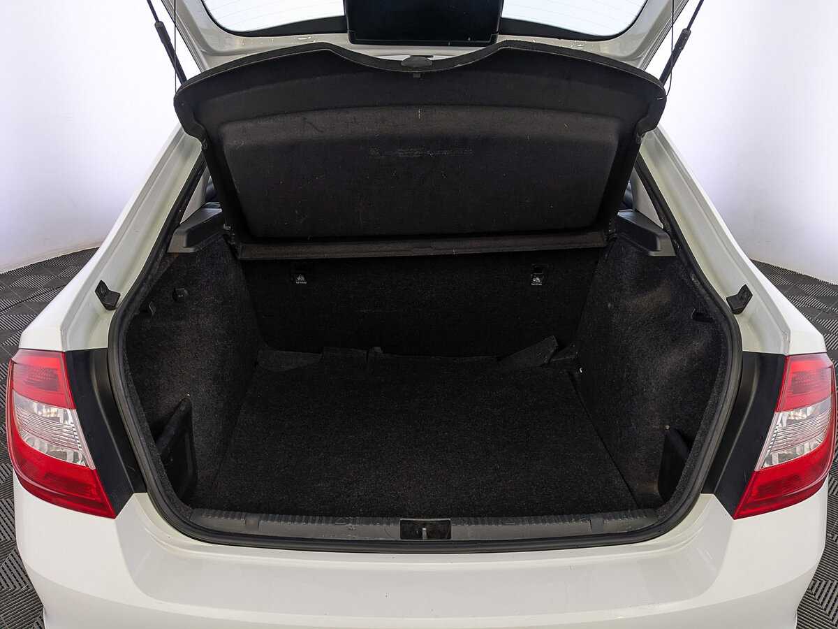 Шкода Рапид б/у, 2017, Механическая. Фото: #9