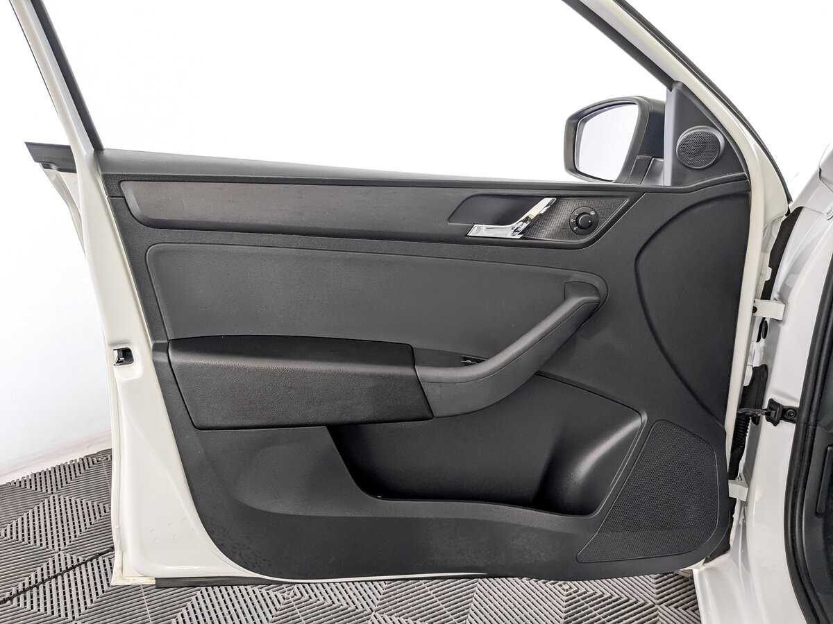 Шкода Рапид б/у, 2017, Механическая. Фото: #18